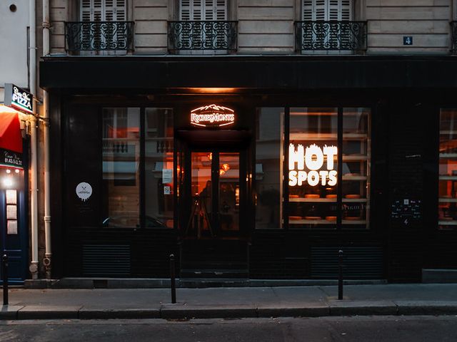 Hot Spots by RichesMonts 54867438544_ec71cbc0af_c.jpg